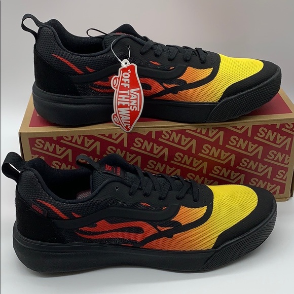 • VANS ULTRARANGE RAPIDW FLAMES Black WMNS• - Picture 6 of 16